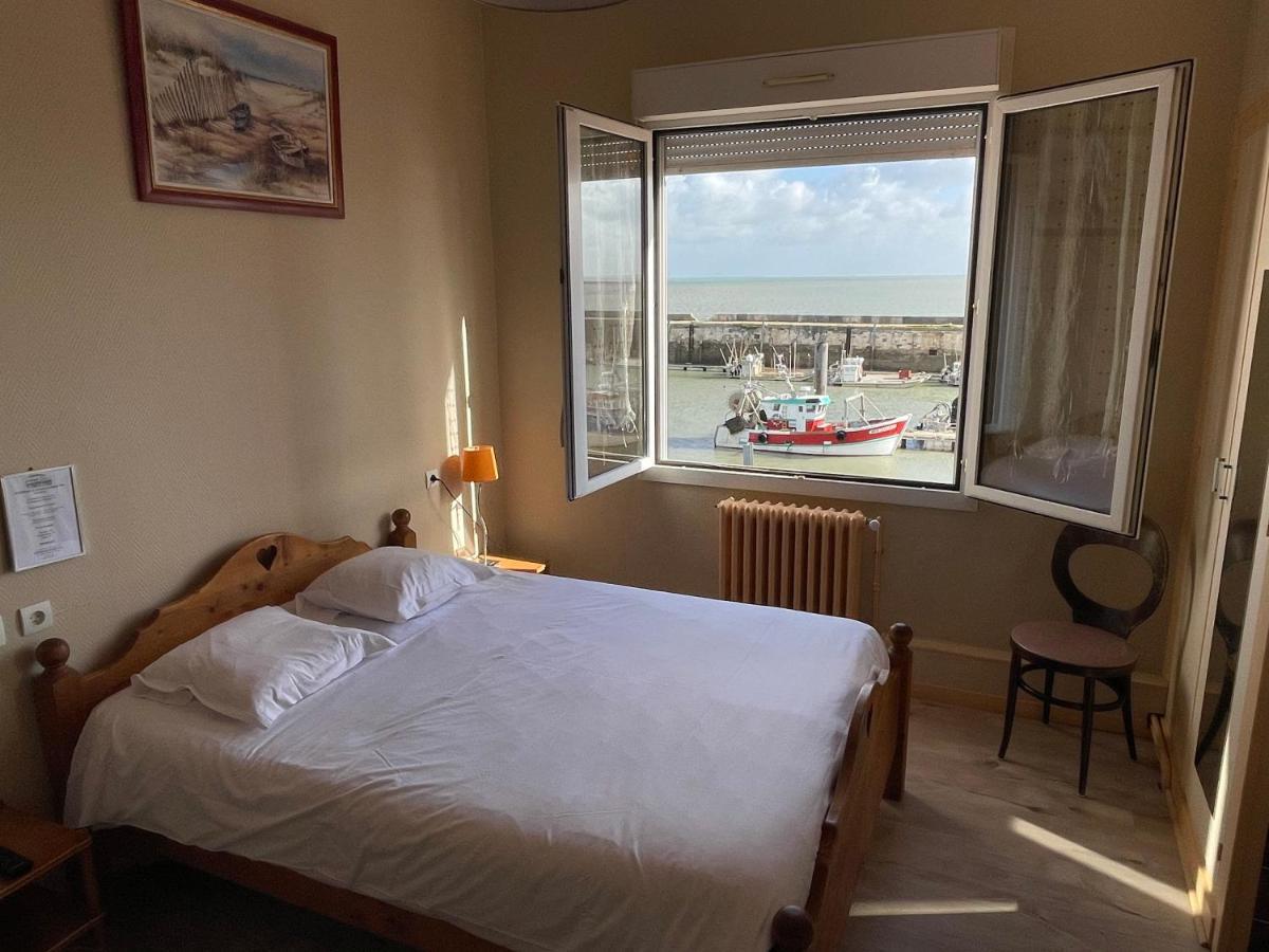 Logis Hotel Le Terminus Bourcefranc Bagian luar foto